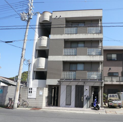 サンハイツ本町