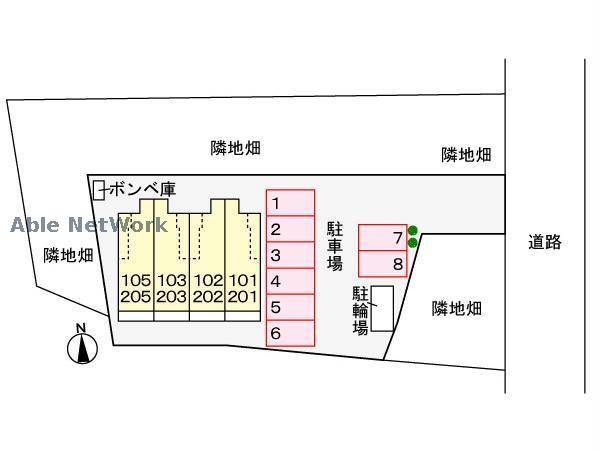 駐車場　駐車場