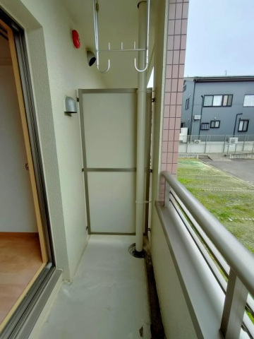 バルコニー　現況優先