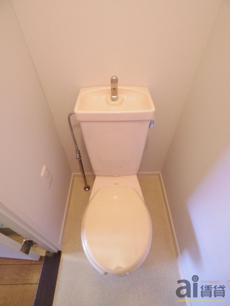 グランコート成増のトイレ写真