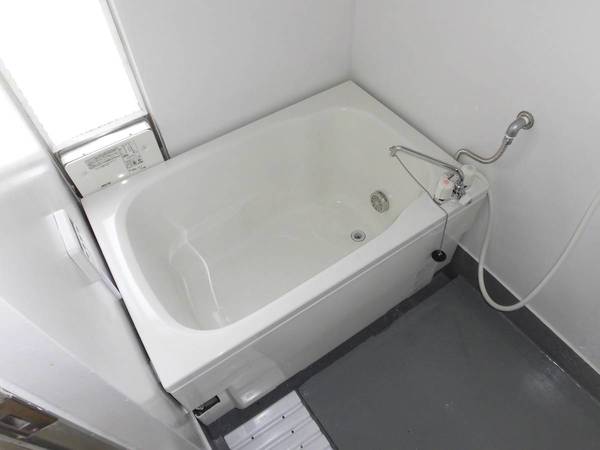 バス・シャワールーム　ビレッジハウスの同一物件・同一タイプの間取りの写真です