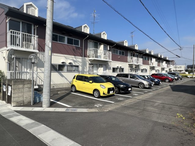 駐車場　駐車スペースもあります