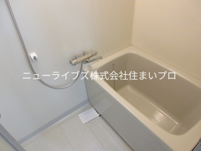 京阪本線 寝屋川市駅 徒歩14分 10階建 築32年の風呂写真