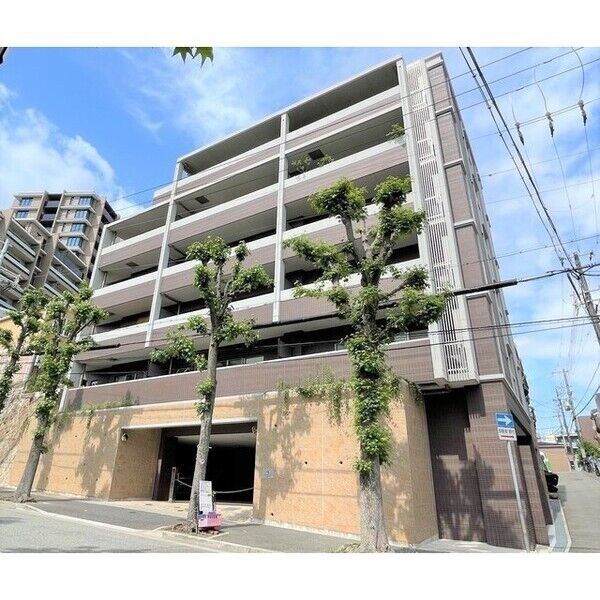 ソルレヴェンテ神戸中山手通の外観写真