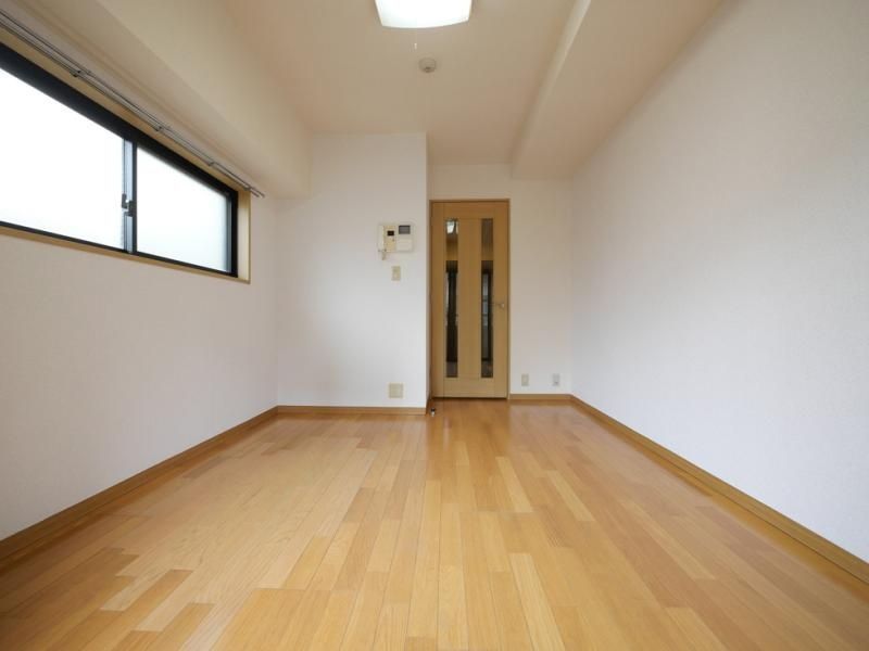 居室・リビング　☆広々とした居室☆