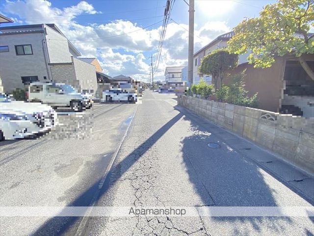 その他　前面道路（その他）まで0m