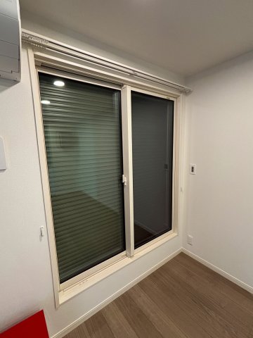 セキュリティ　☆電動シャッター付き☆