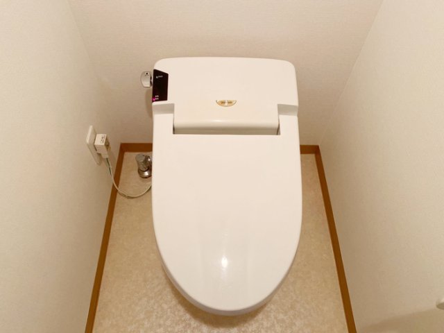 ローズガーデンハウスのトイレ写真