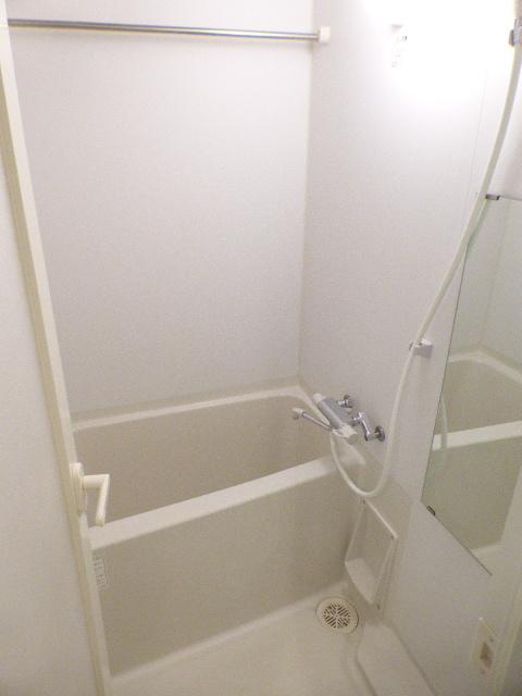 バス・シャワールーム　バス※別部屋参考写真