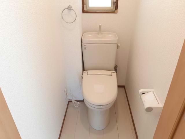 ナガヤマハイツのトイレ写真
