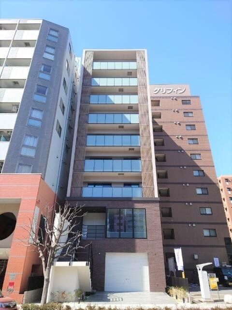 横浜市都筑区中川中央のマンションの建物外観