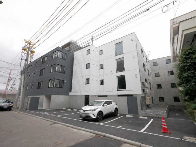 北海道札幌市西区発寒十条２（マンション）の賃貸物件の外観