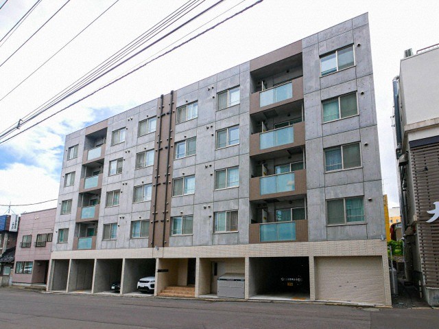 北海道小樽市色内１（マンション）の賃貸物件の外観
