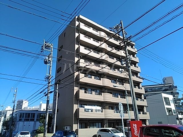 名古屋市千種区大久手町のマンションの建物外観