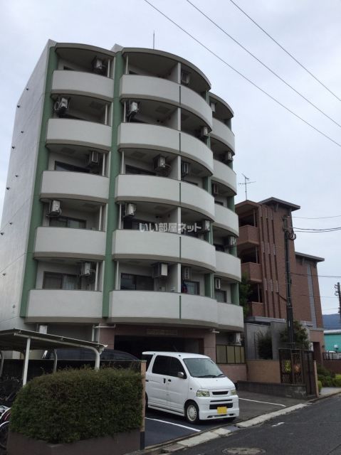 大野城市錦町のマンションの建物外観