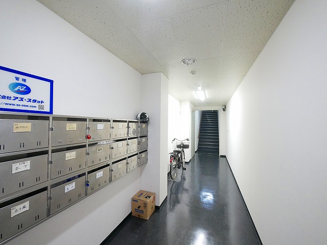 エントランス　毎日通るエントランスはこのようになっています