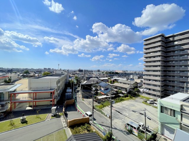 【藤井寺市沢田のマンションの眺望】