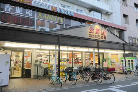 【京都市上京区菱屋町のマンションのスーパー】