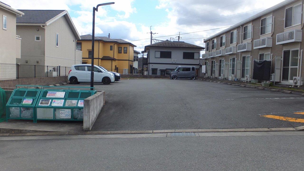 駐車場　駐車場付き物件