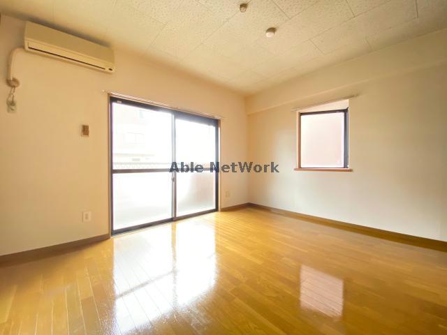 その他設備　同型　※出窓はありません