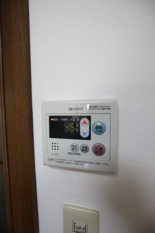 その他設備　給湯器リモコン