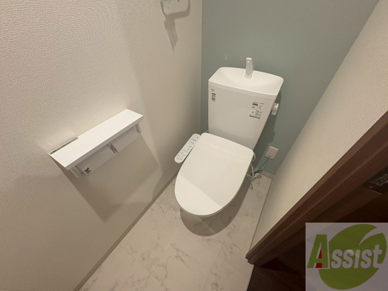 トイレ　トイレです。ウォシュレット付を探している方、おすすめです！