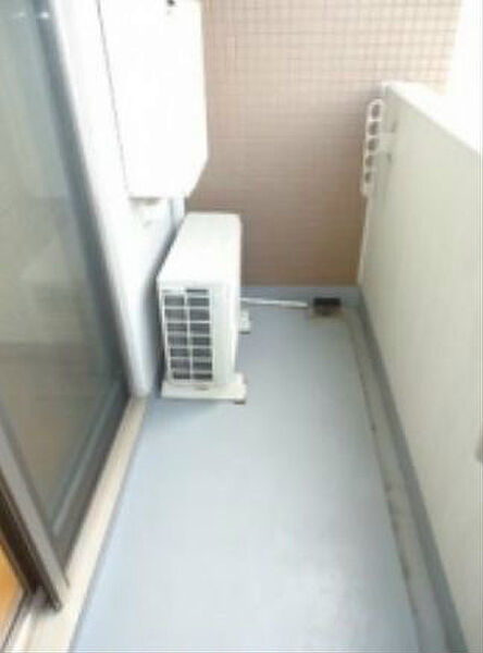 バルコニー　※別部屋の参考写真です。