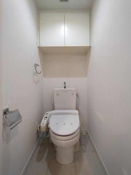 トイレ　別部屋参考写真