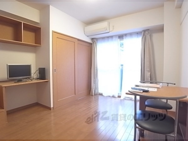 居室・リビング　洋室