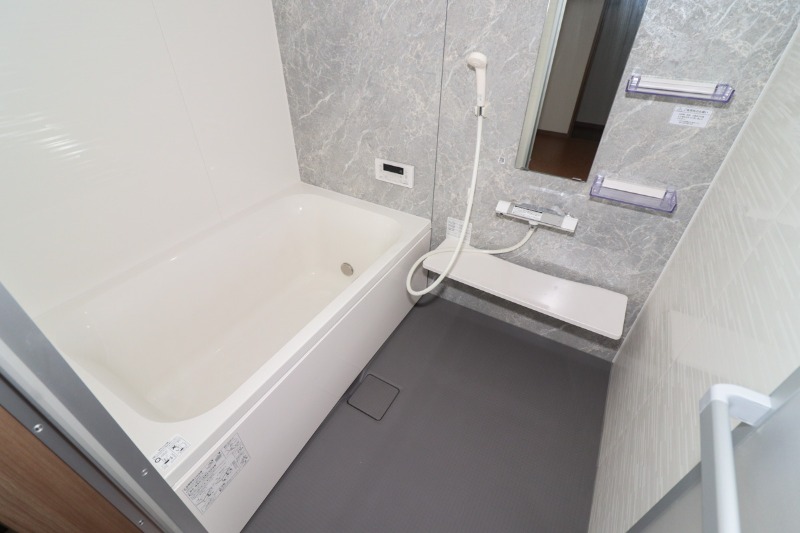 バス・シャワールーム　図面と現状に相違がある場合には現状を優先