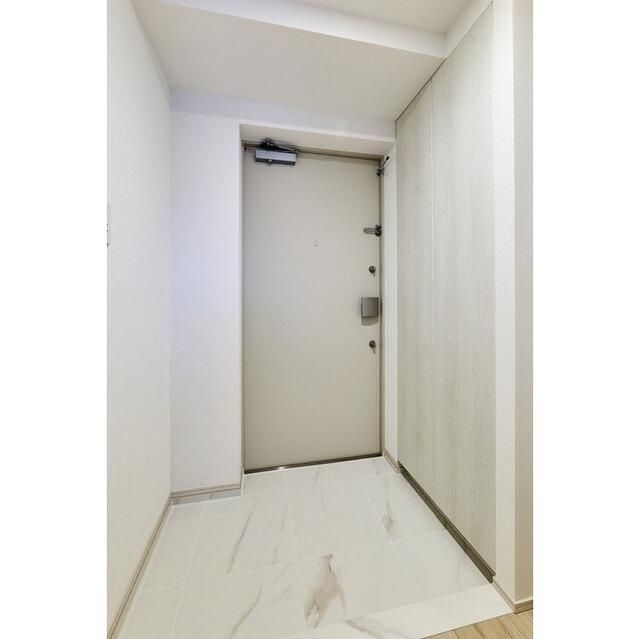 玄関　明るい玄関です