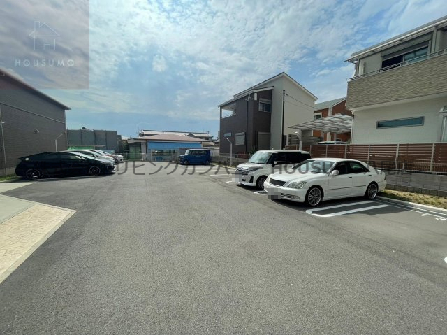 駐車場　駐車場完備です