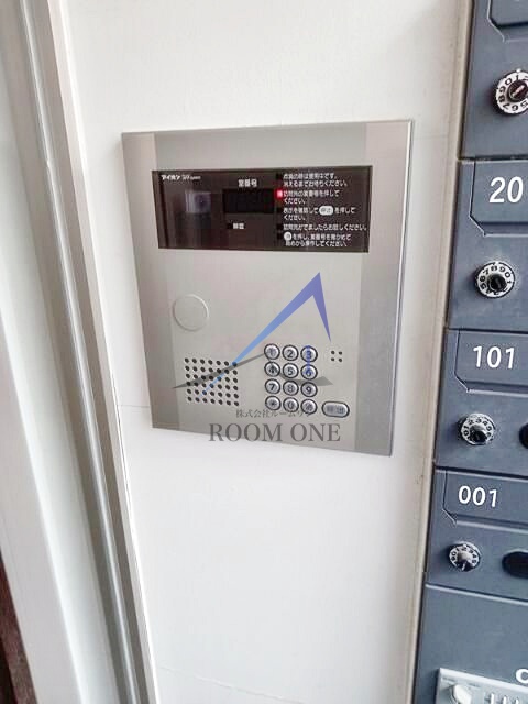 セキュリティ　オートロックです。