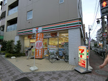 コンビニ　セブンイレブン江東東陽5丁目店（コンビニ）まで107m