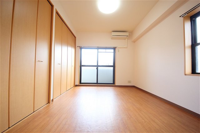 居室・リビング　キリンパークサイド