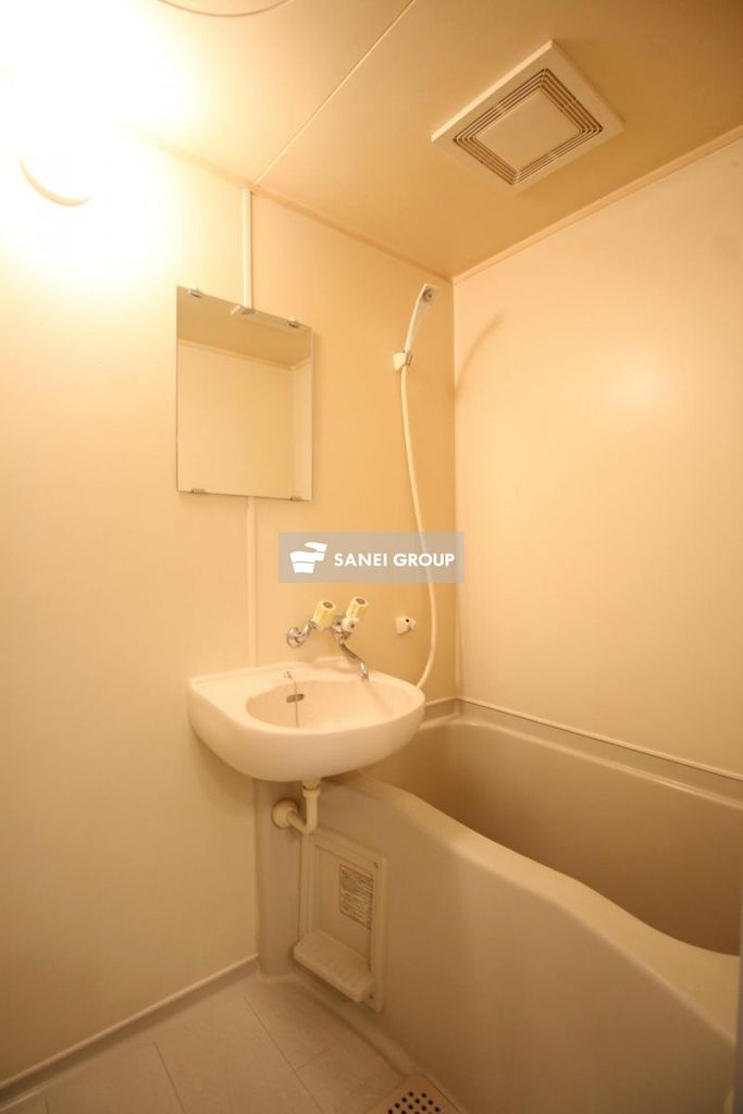 バス・シャワールーム　同仕様