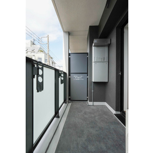 バルコニー　バルコニー