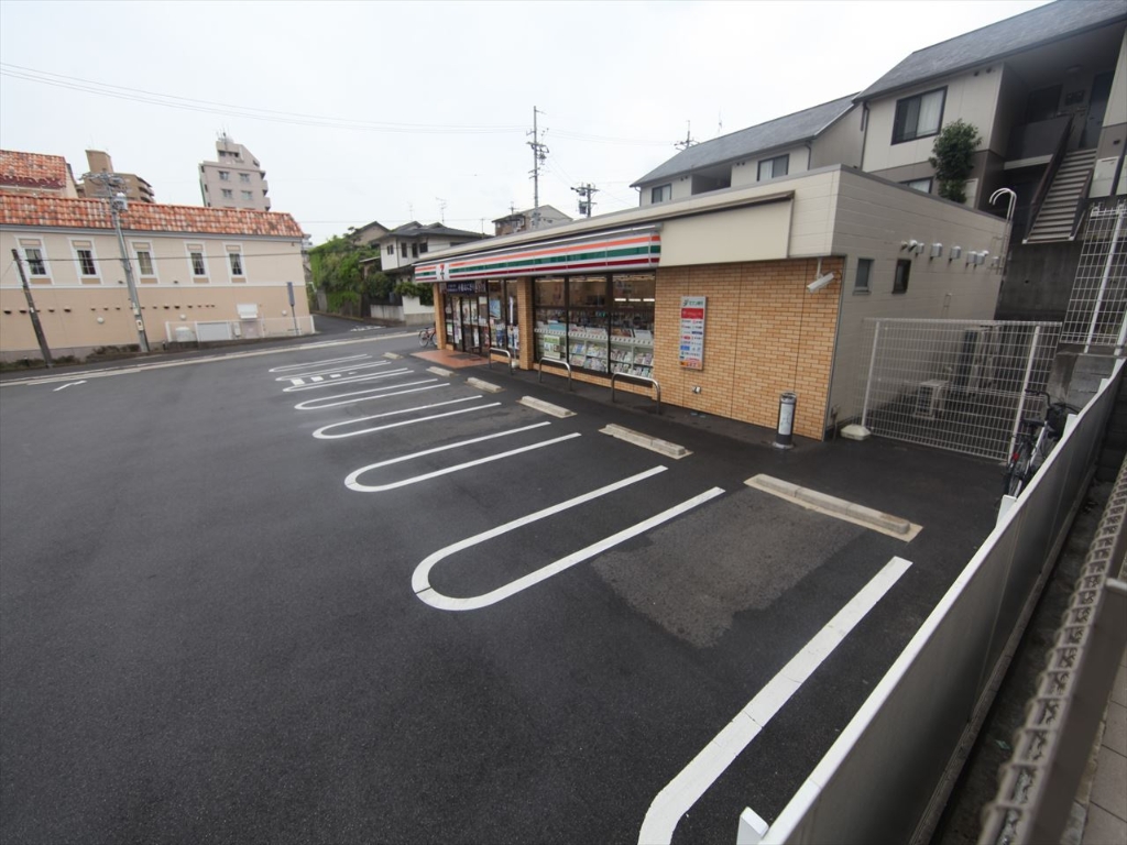 コンビニ　セブンイレブン 名古屋茶屋が坂通2丁目店（コンビニ）まで160m