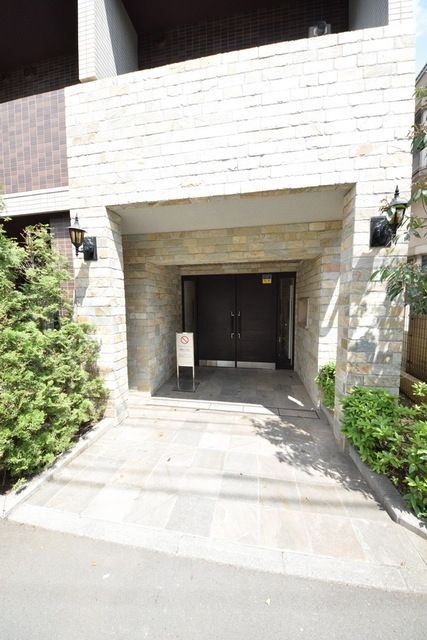 エントランス　☆お問い合わせはお早めに☆