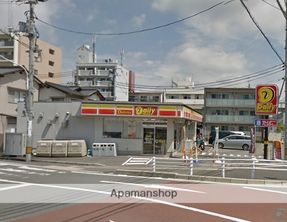 コンビニ　デイリーヤマザキ広島天神川駅前店（コンビニ）まで625m