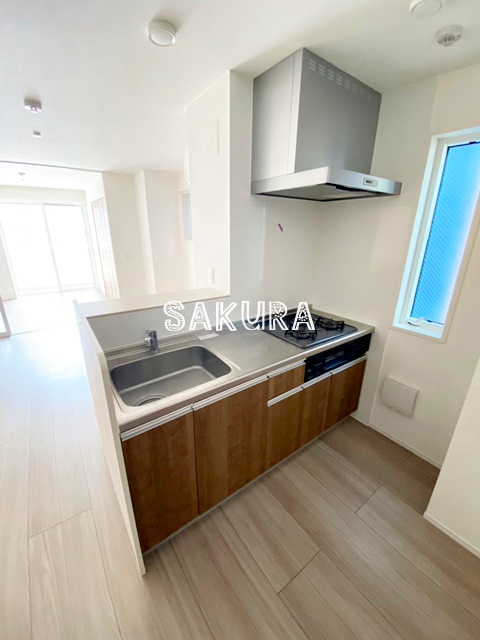 キッチン　広々使える快適な調理スペースです♪