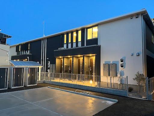 建物外観　外観写真（夜）