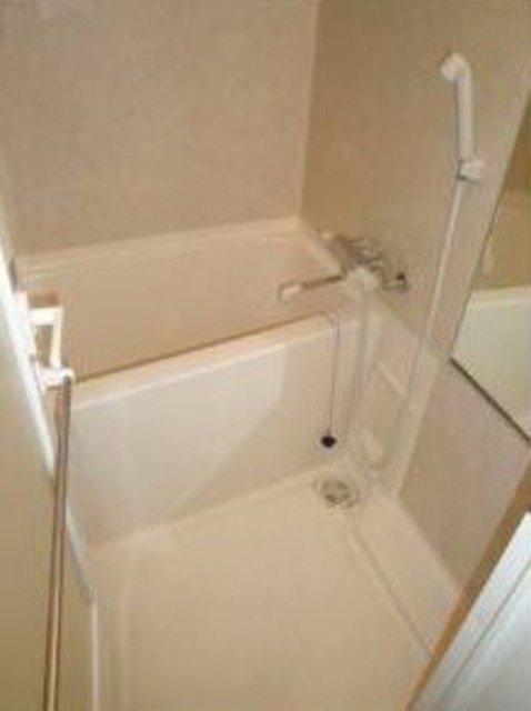 バス・シャワールーム　バスルーム