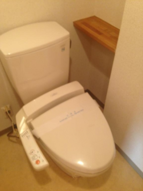 トイレ　トイレ