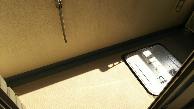 バルコニー　バルコニーあります