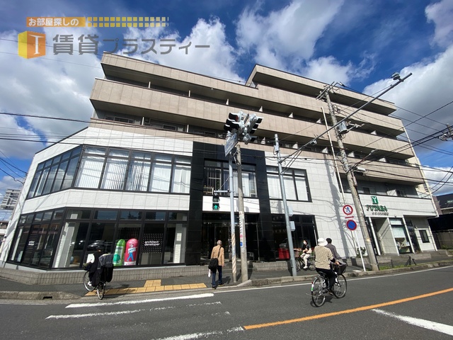 建物外観　船橋駅まで一直線。迷うことはありませんね