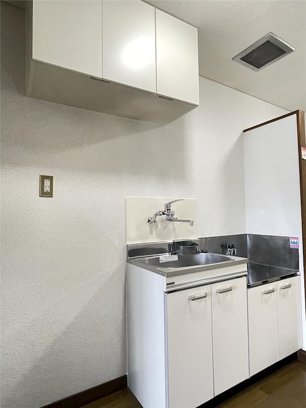 キッチン　※同型タイプ