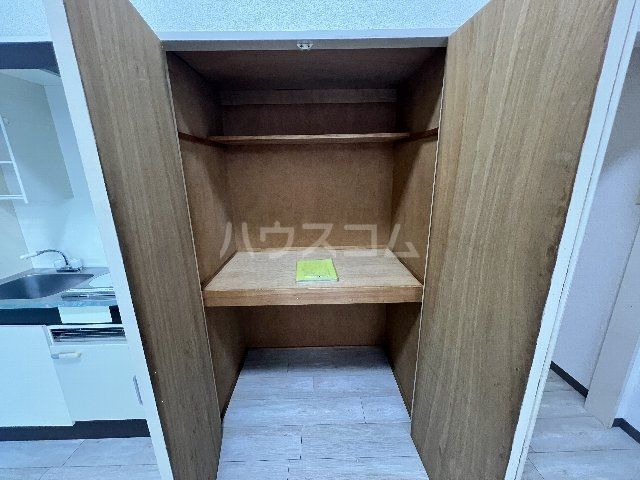 収納