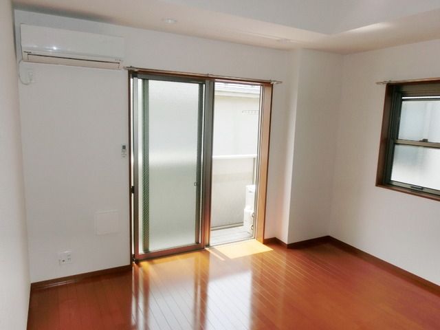 居室・リビング　★洋室７帖綺麗なお部屋です★