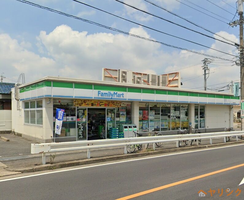 コンビニ　ファミリーマート千種香流橋店（コンビニ）まで263m